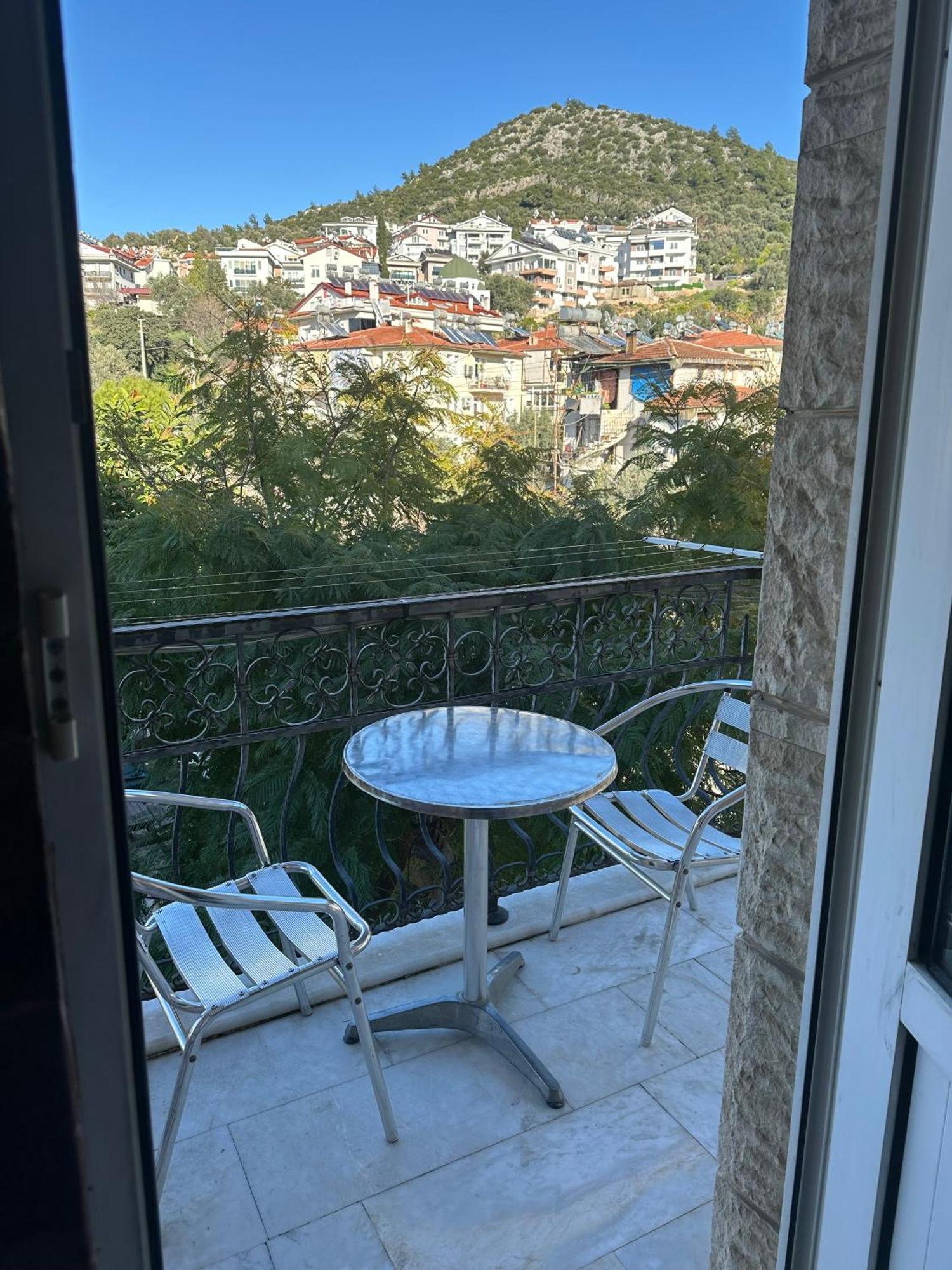Bed and Breakfast Kampus Garden à Fethiye Extérieur photo